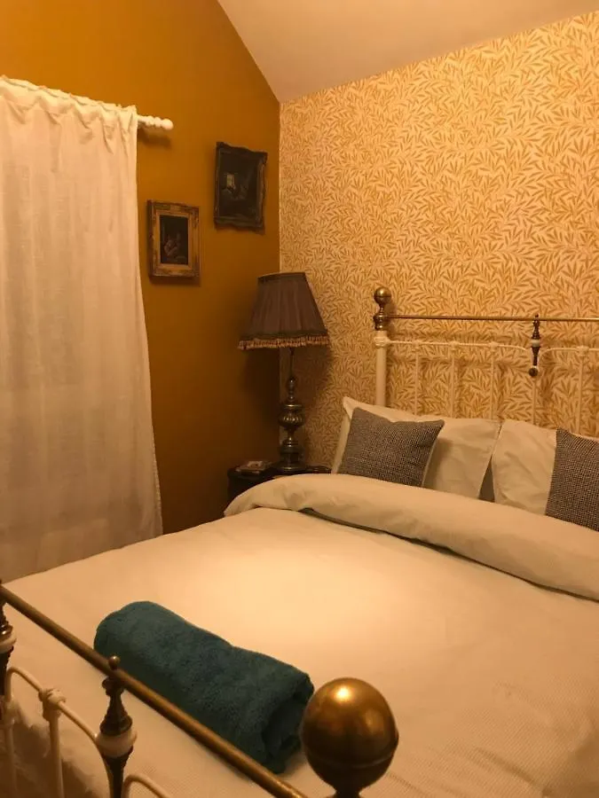 홈스테이 Belfast Victorian Terrace 아파트