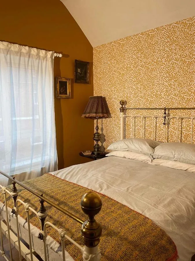 Belfast Victorian Terrace Apartment 0*,